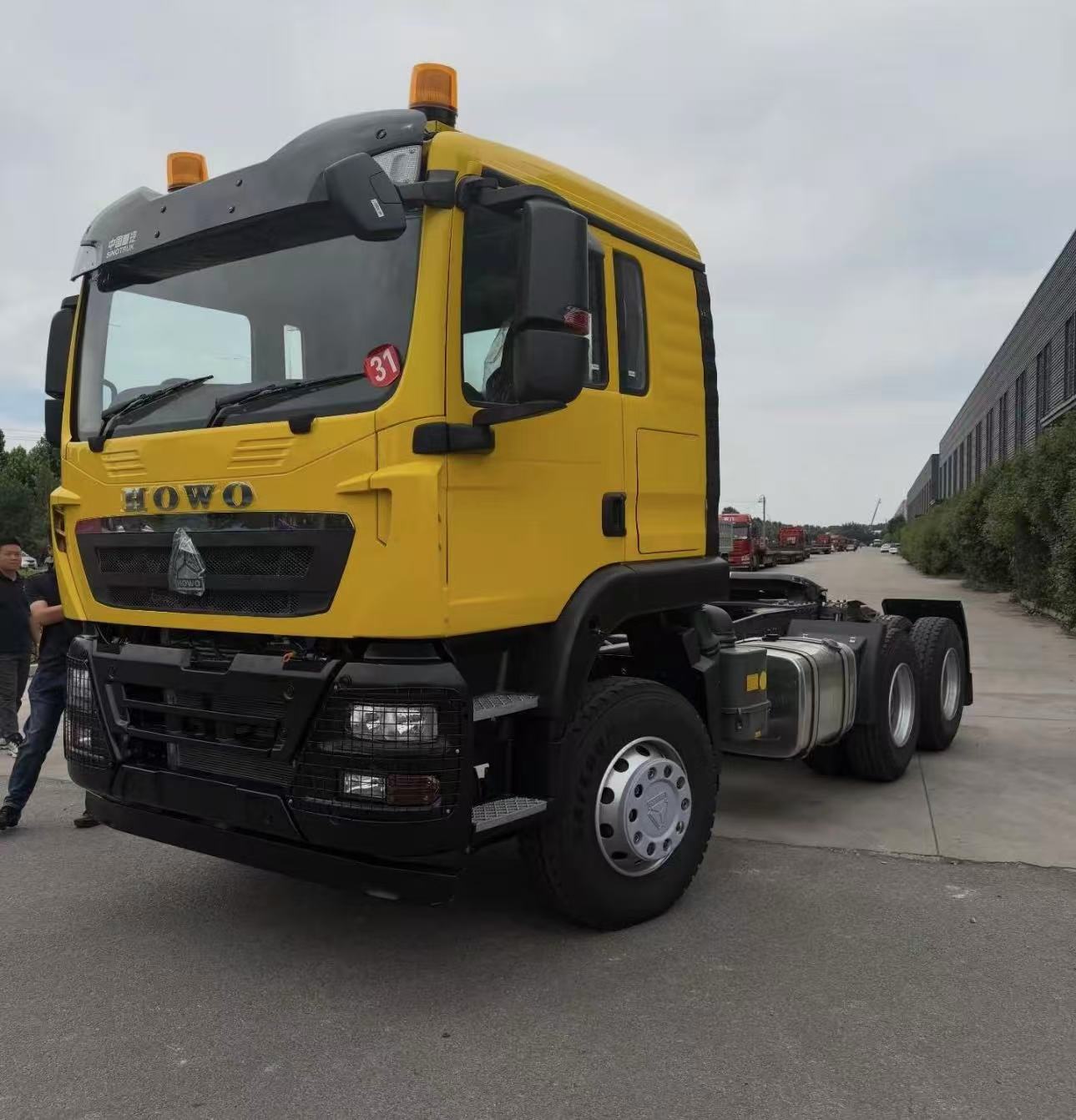 6x4 TX Tractor Head