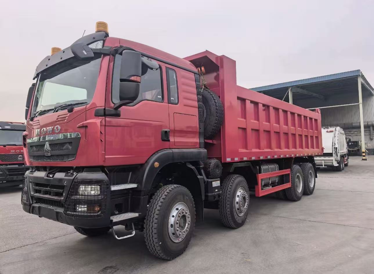 8x4 TX Dump Truck